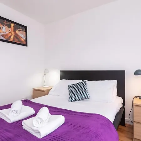 Historic Pad - The Jameson Distillery * دبلن