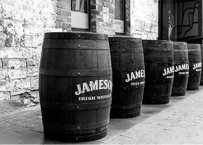 アパート Historic Pad - The Jameson Distillery ダブリン