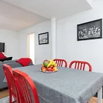 Historic Pad - The Jameson Distillery Apartment